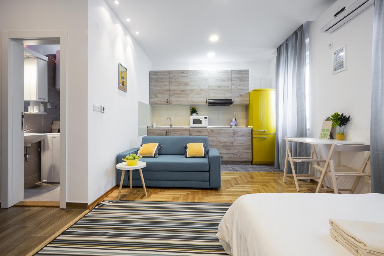 Giallo Apartment - Free Private Parking Novi Sad Exterior photo